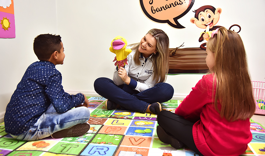 Alunos e professora