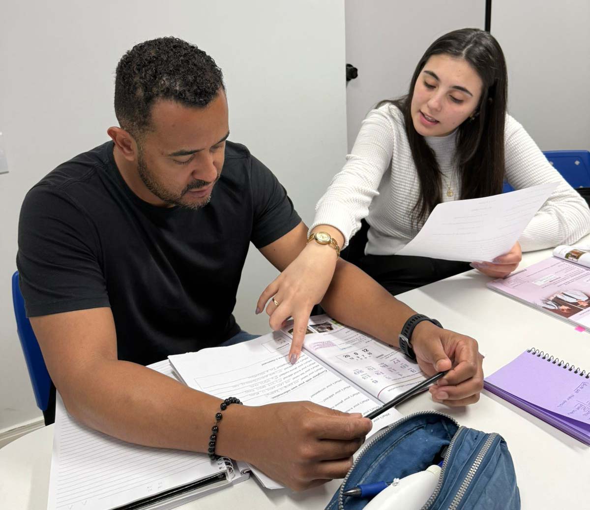 Alunos do curso de inglês
